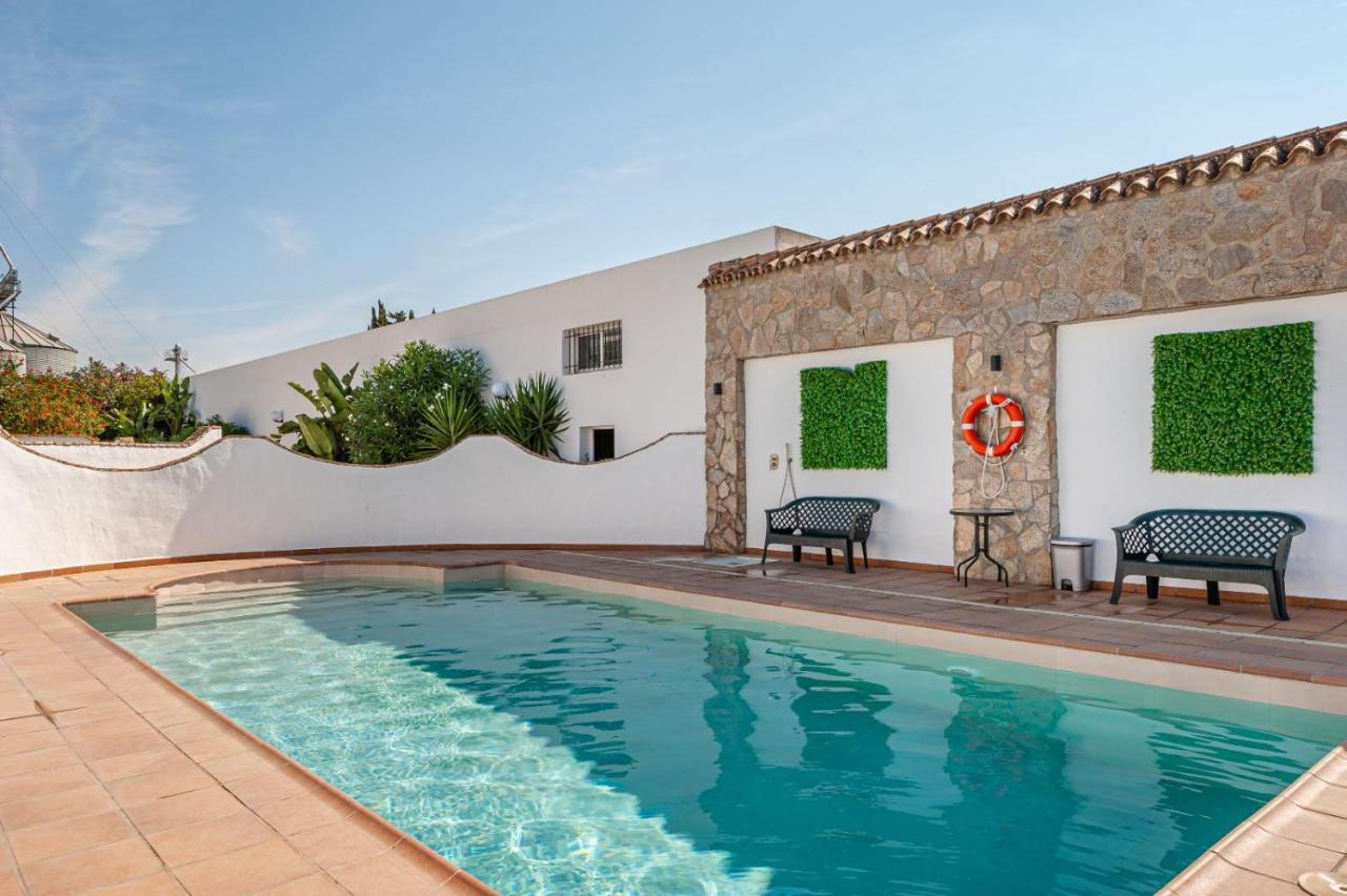 Villa Fuentes Solo Familias Кониль-де-ла-Фронтера Экстерьер фото